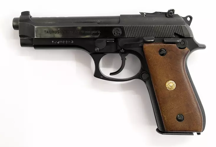 Taurus PT99 AF 9x19 -pistooli - Käytetyt pistoolit - 364312 - 1