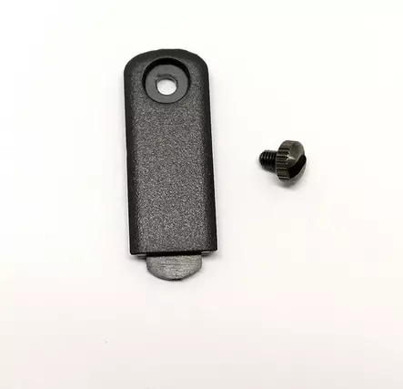 Genzo Multipin suojaluukku + ruuvi - Radiopuhelimien tarvikkeet - 2844 - 1