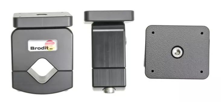 Brodit teline putkeen / kaiteeseen asennuslevyllä d= 19-30mm - Brodit lisätarvikkeet - 215664 - 1