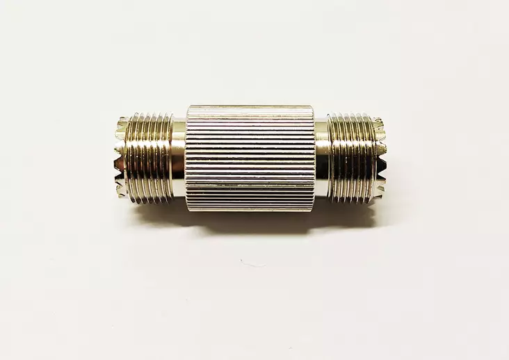 Adapteri UHF-N / UHF-N - VHF-puhelimien antennit ja liittimet - 704957 - 1