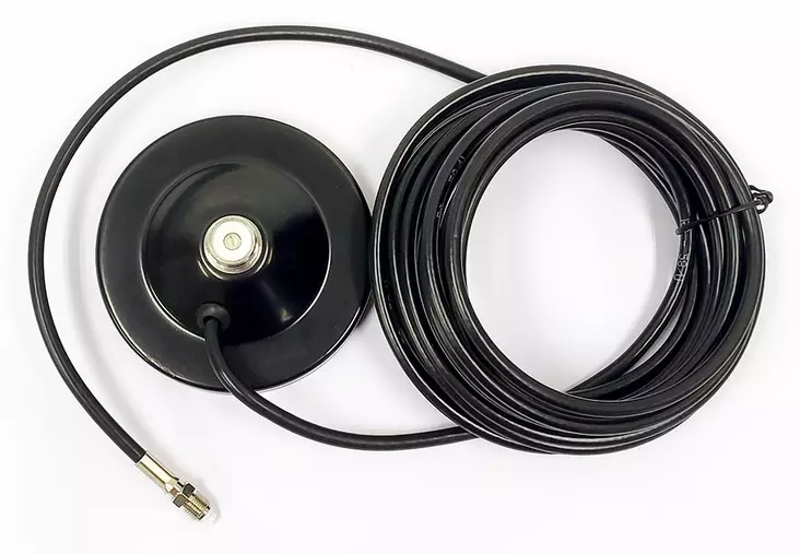 UHF Mini FME Magneetti, FME Naarasliitin - VHF-puhelimien antennit ja liittimet - QCAMag-FME - 1